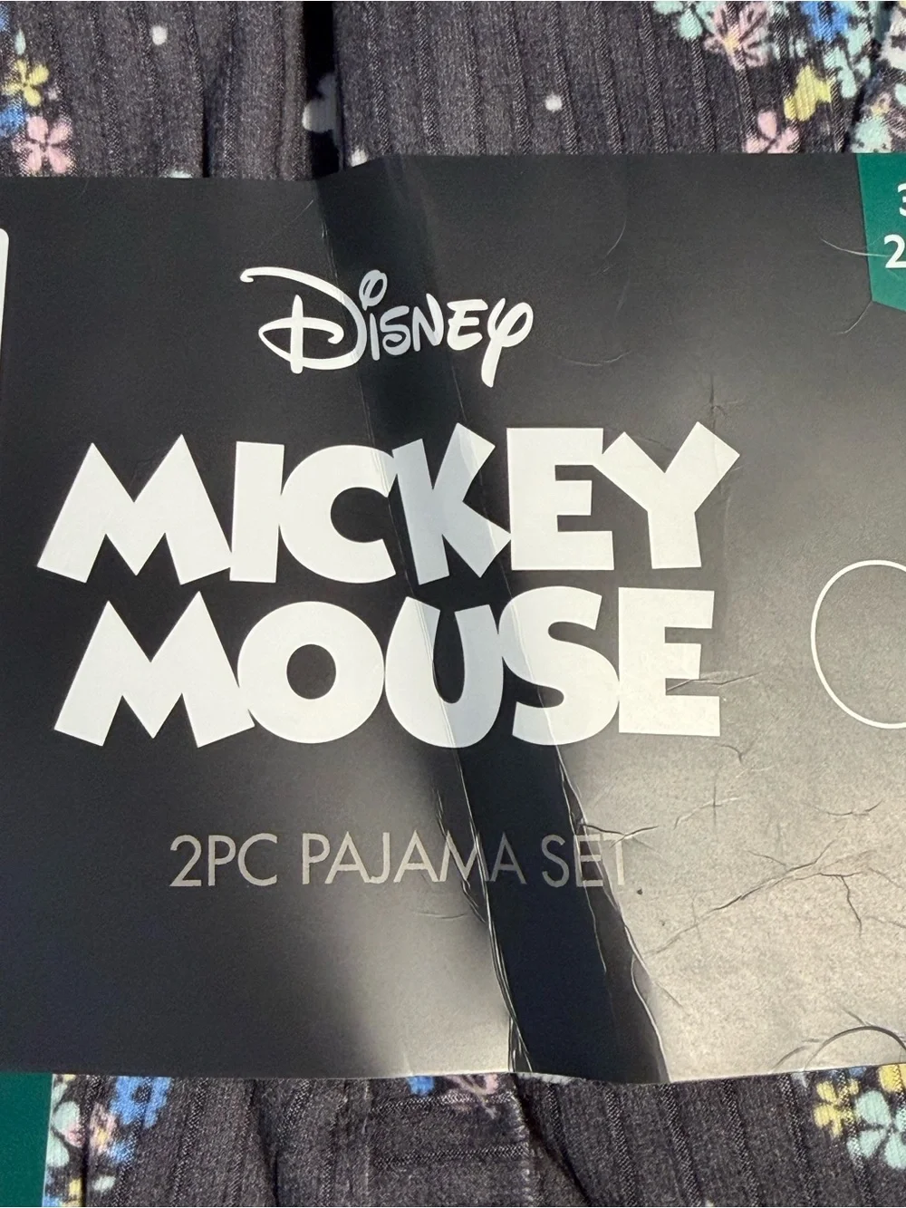 Disney Mickey Mouse 2-Piece Pajama Set NWT Women’s 3X Gray Henley Top Crop Pants